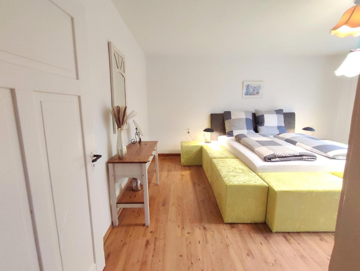 Haus Mediterran - Gemütliches Ferienhaus 130 m² für max. 7 Personen mit Balkon und Garten am Bodensee Radolfzell am Bodensee Exterior foto
