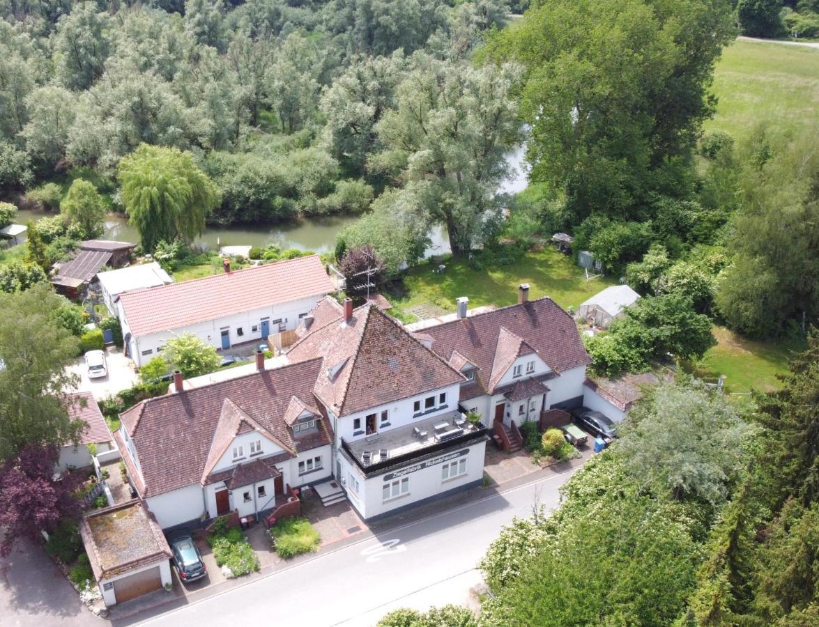 Haus Mediterran - Gemütliches Ferienhaus 130 m² für max. 7 Personen mit Balkon und Garten am Bodensee Radolfzell am Bodensee Exterior foto