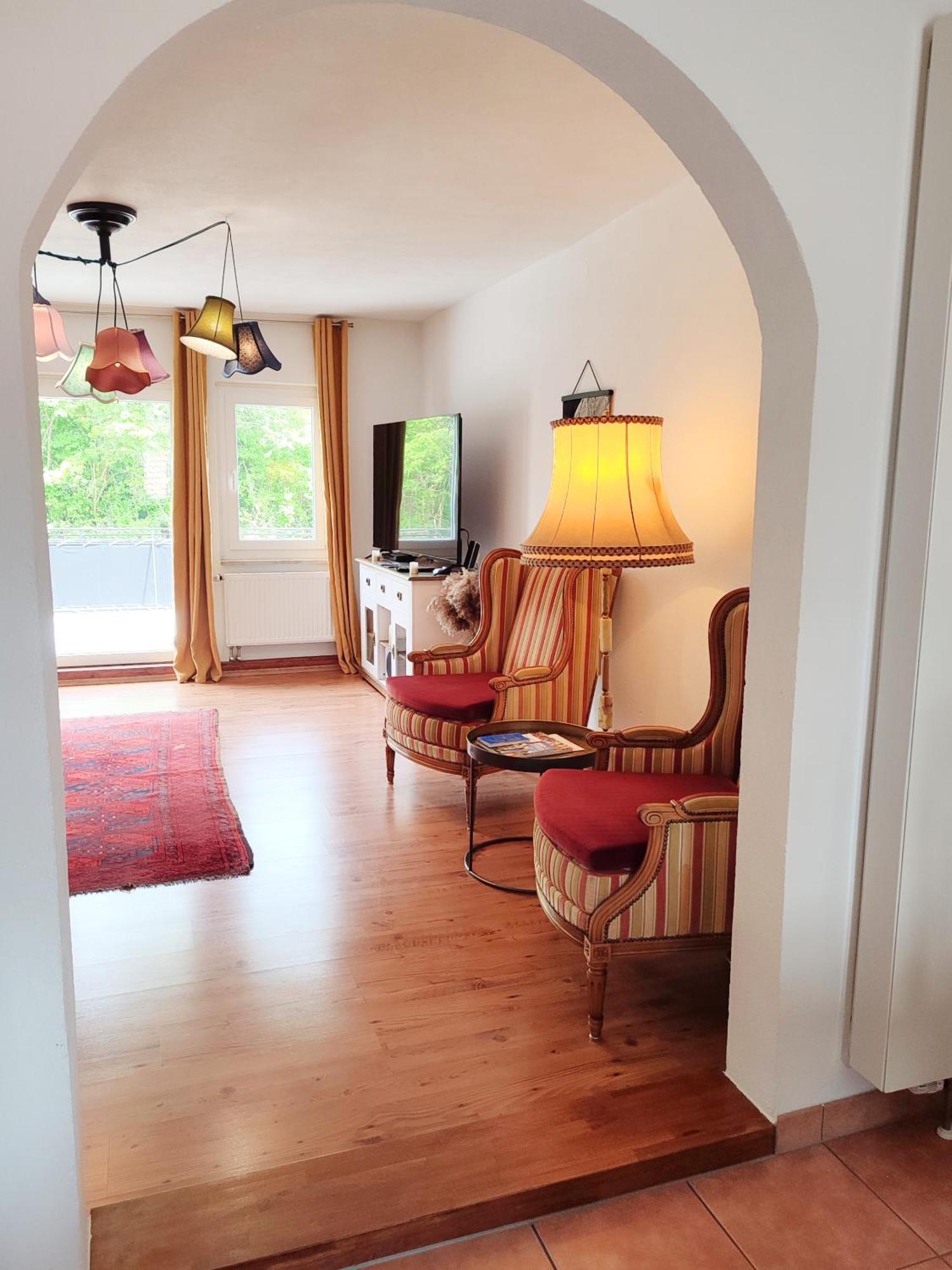 Haus Mediterran - Gemütliches Ferienhaus 130 m² für max. 7 Personen mit Balkon und Garten am Bodensee Radolfzell am Bodensee Exterior foto